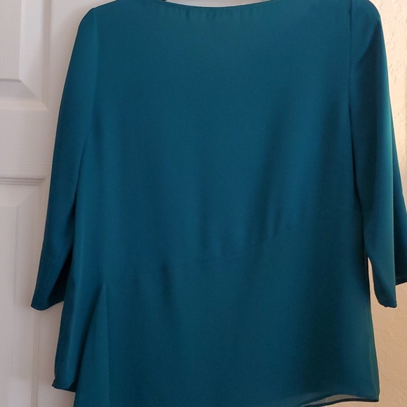 Chico's Teal Asymmetrical Top NWOT! - Picture 7 of 10
